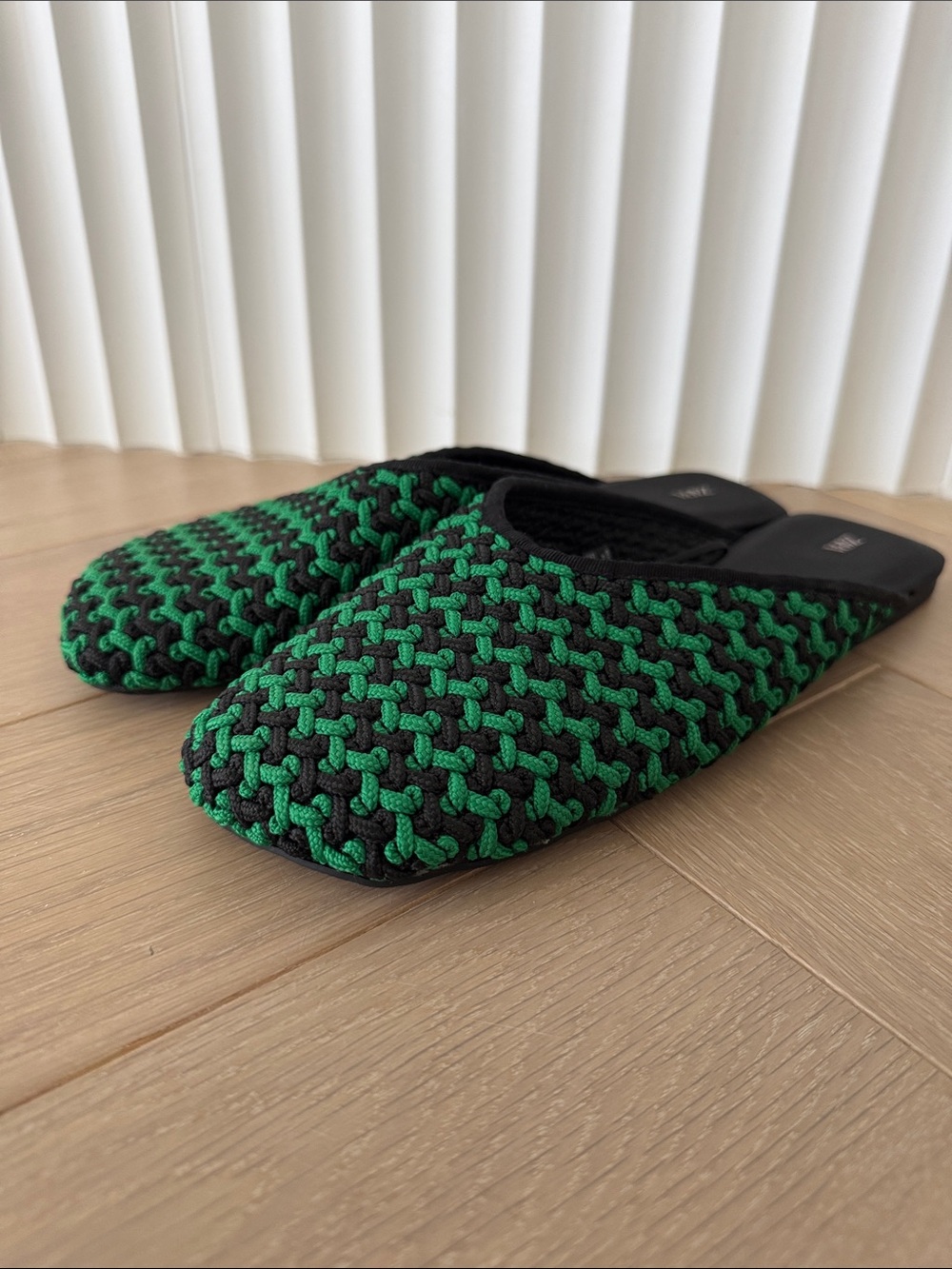 Zara Black & Green Woven Mules